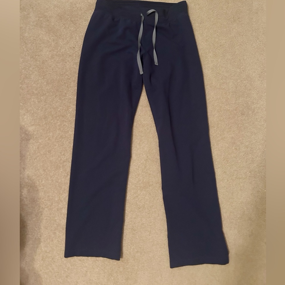 Figs Livingston navy small
